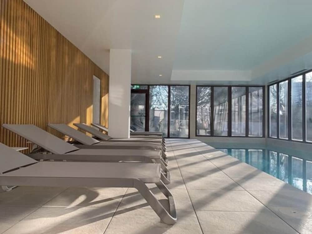 Hotel Les Nomades 26/47