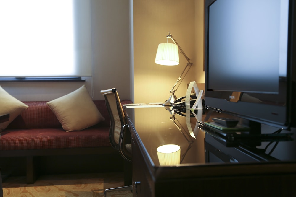 Courtyard By Marriott Xujiahui 38/56
