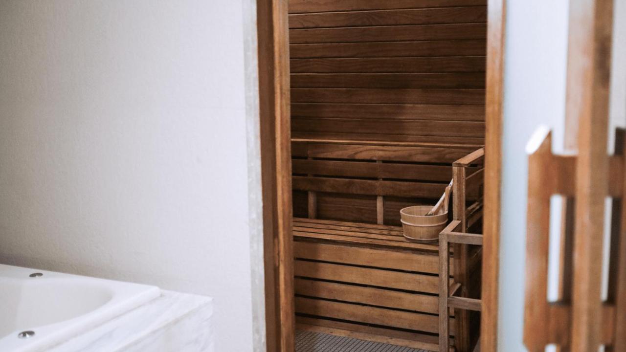 MCollection - Private Rooms in Historic Manila Chinatown 21/35