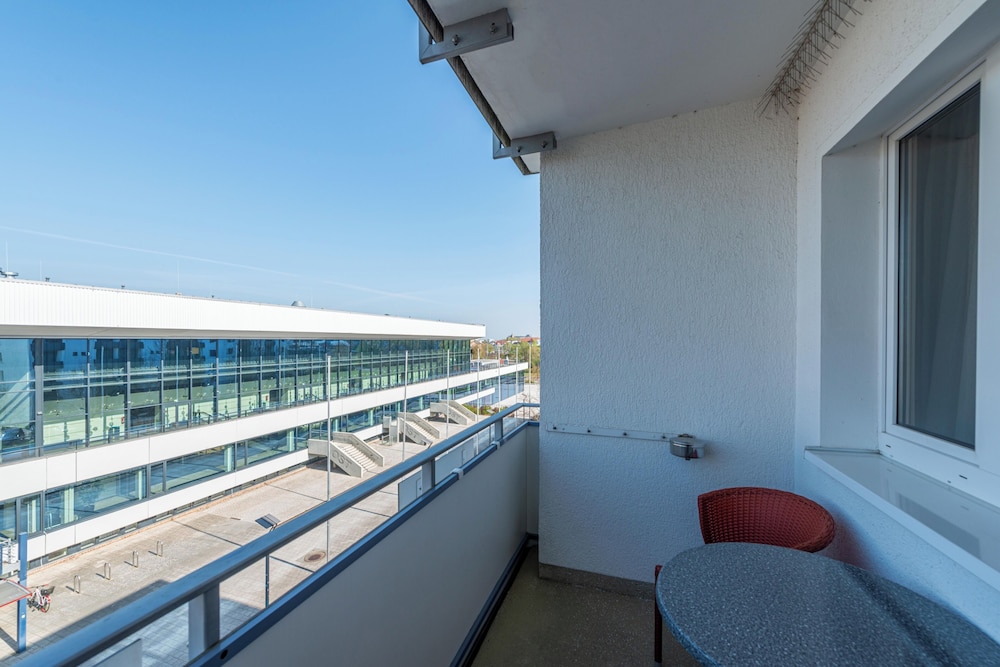 Das Hotel an der Stadthalle - Rostock Hauptbahnhof 7/45