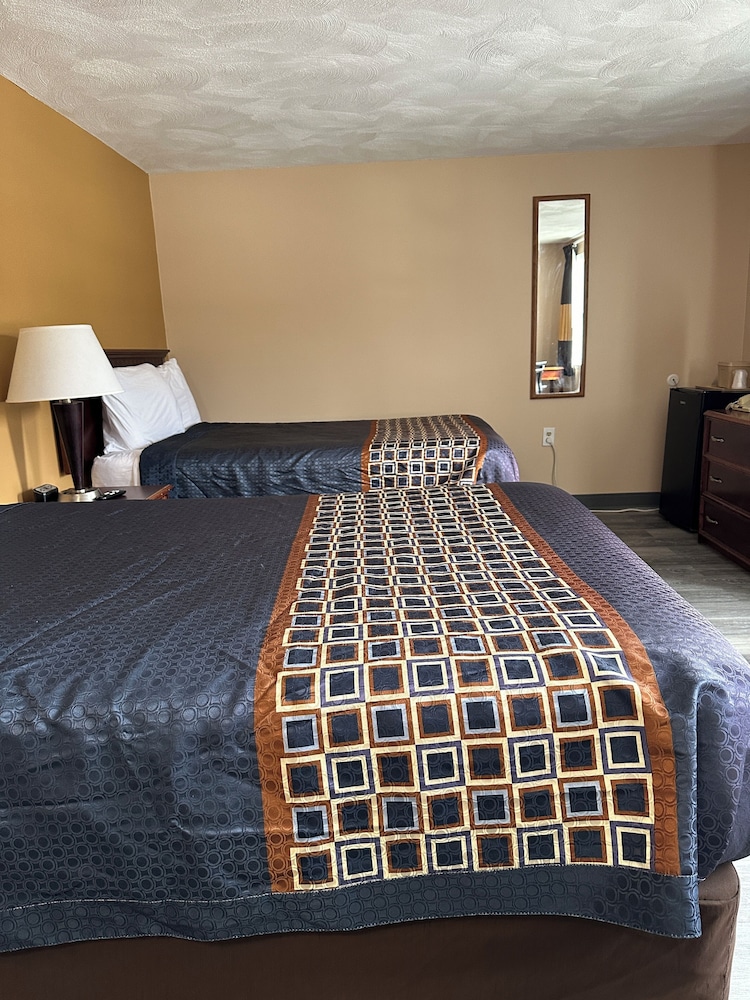 Wickford Motor Inn 37/53