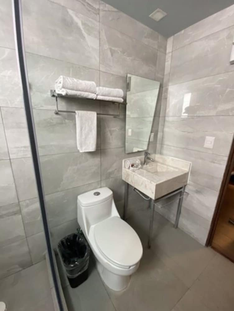 Suites Lerma 12/41