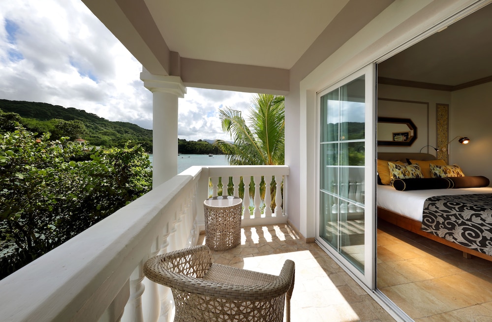 Grand Palladium Lady Hamilton Resort and Spa 31/42