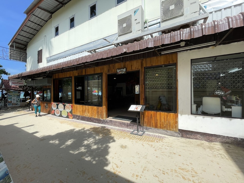 Slinky Hostel photo4