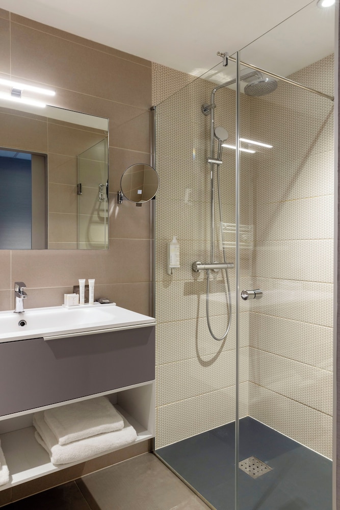 James Boutique Hotel 63/63