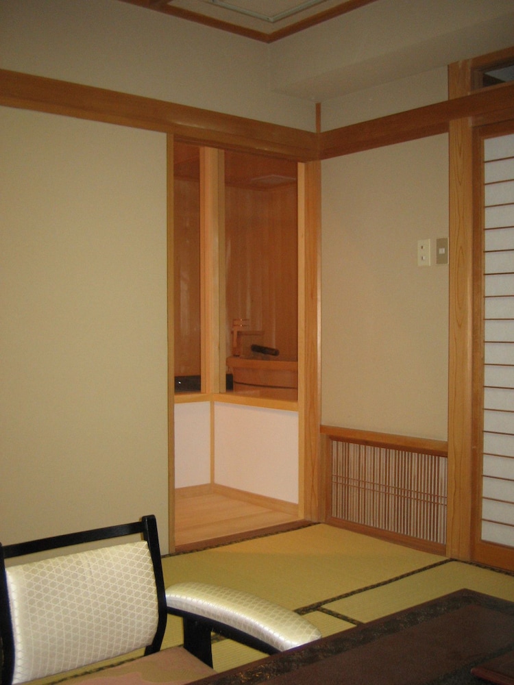 KONJAKUTEI 5/38