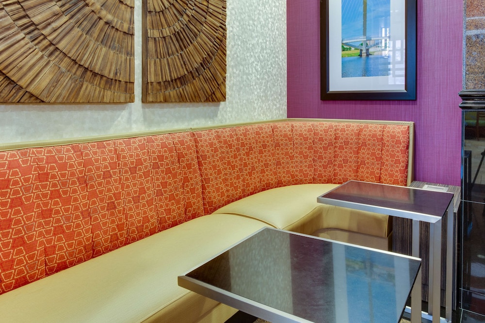 Druri Inn And Suites West Des Moines 22/45
