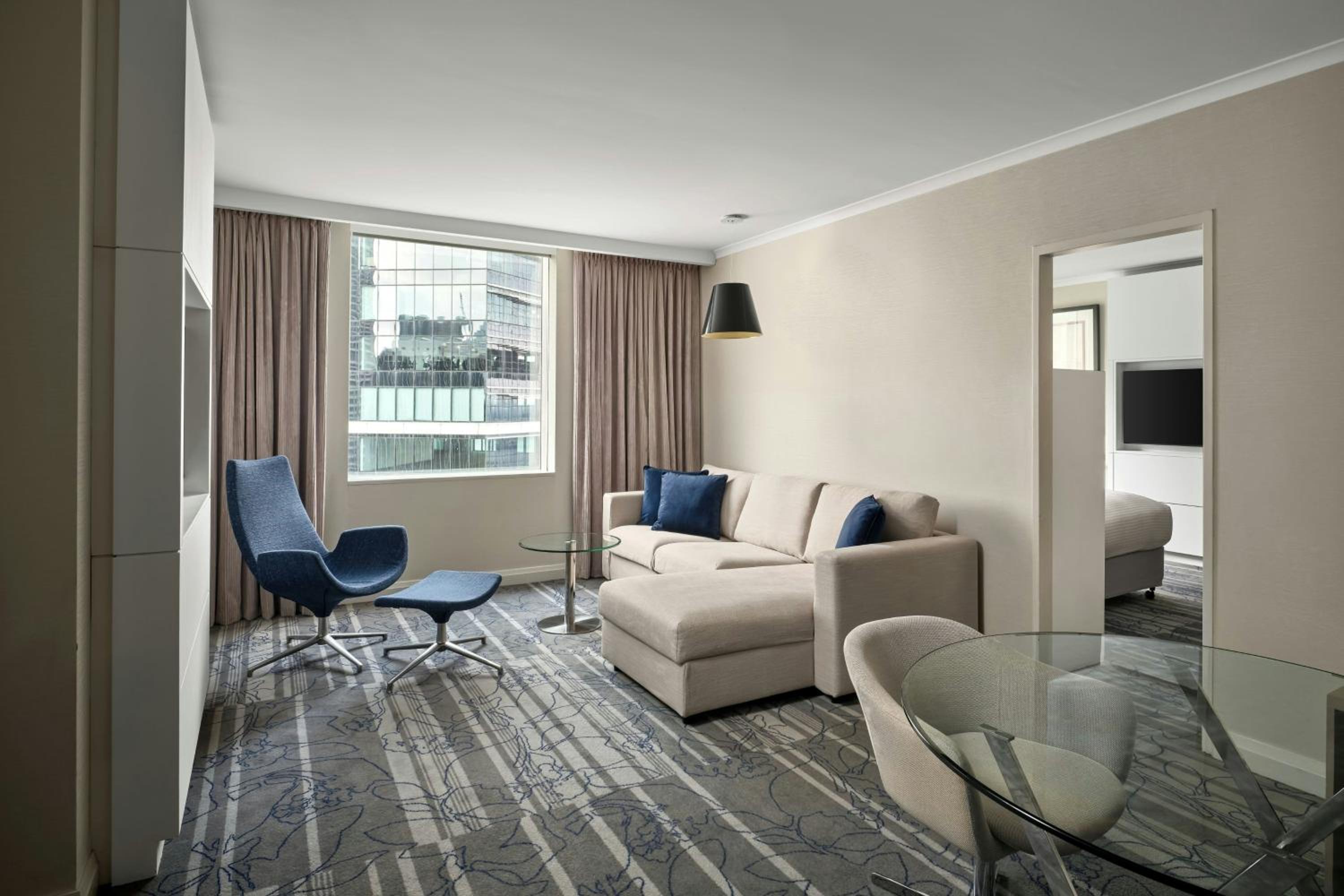 1 Bedroom, Harbor, Spa, Suite, King Bed, Bridge View, Club Lounge Access