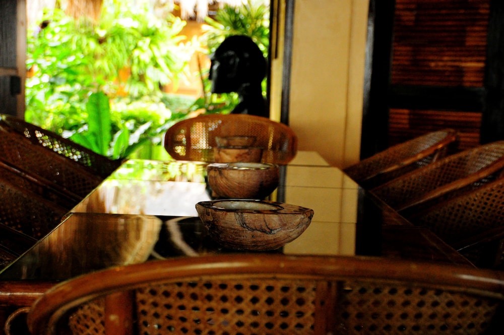 Nabulao Beach And Dive Resort 36/70