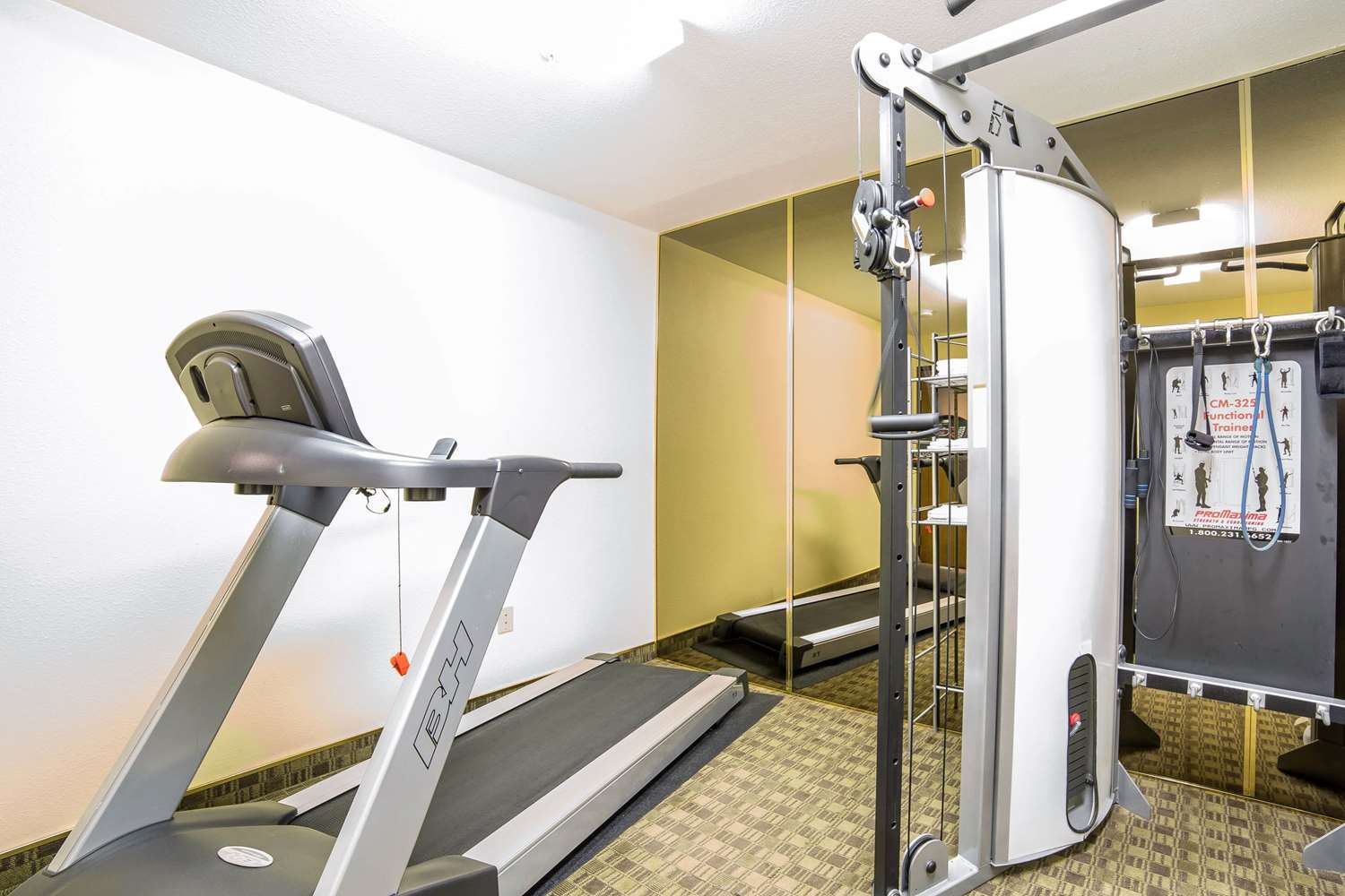 Quality Inn and Suites Elko 24/36