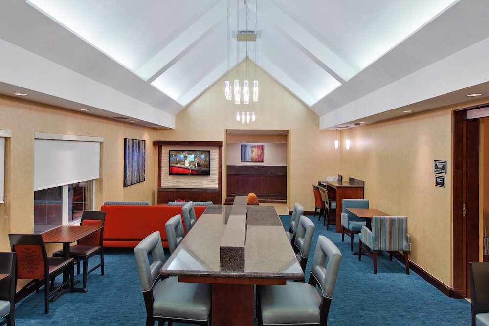 Residence Inn by Marriott Mobile 22/28