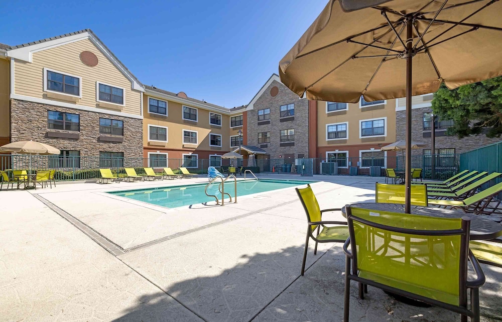 Extended Stay America - San Diego - Carlsbad Village by the Sea 53/58