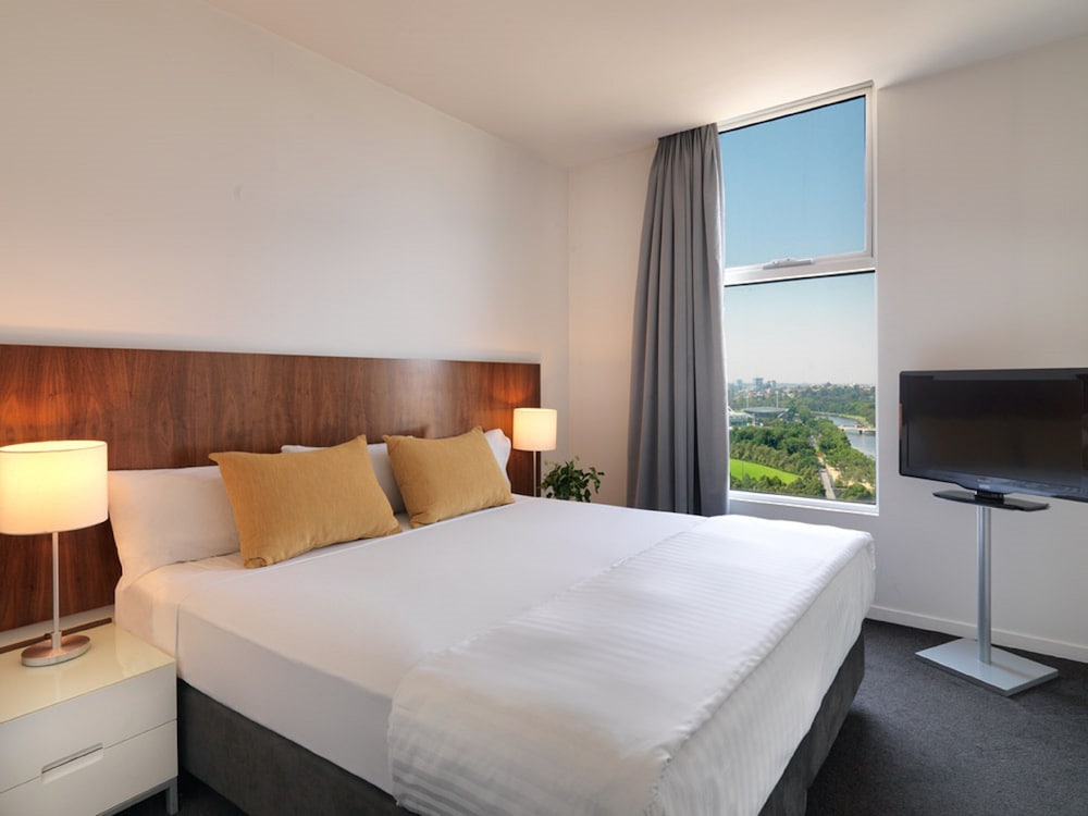 Adina Apartment Hotel Melbourne On Flinders 13/61