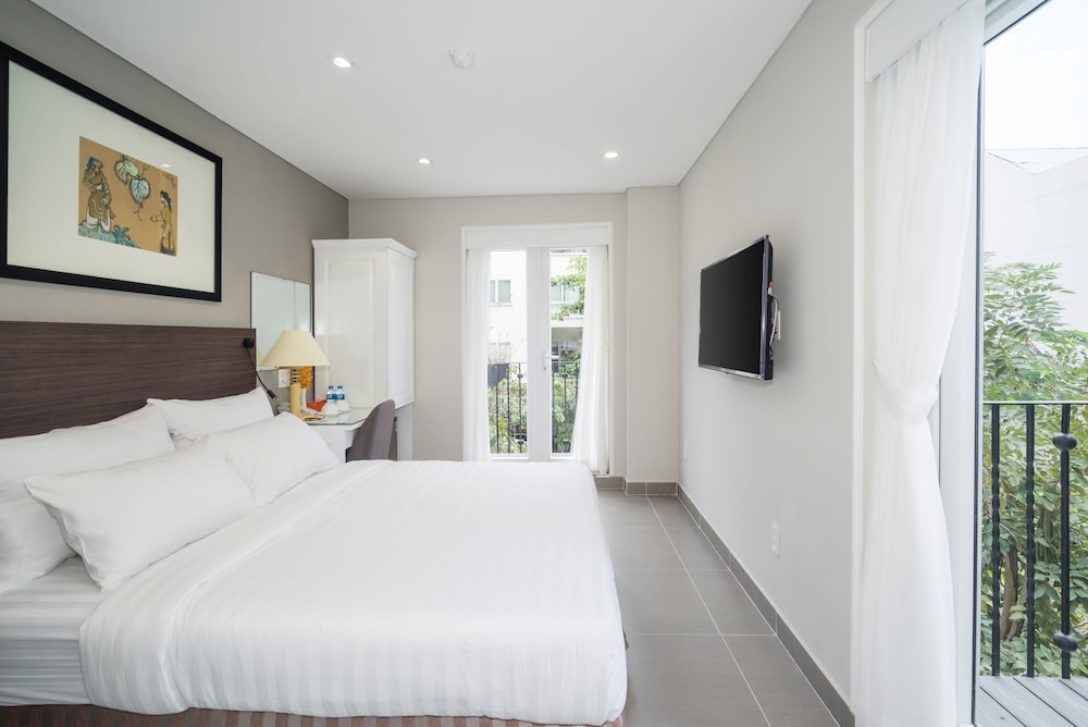 JUNIOR SUITE, BALCONY