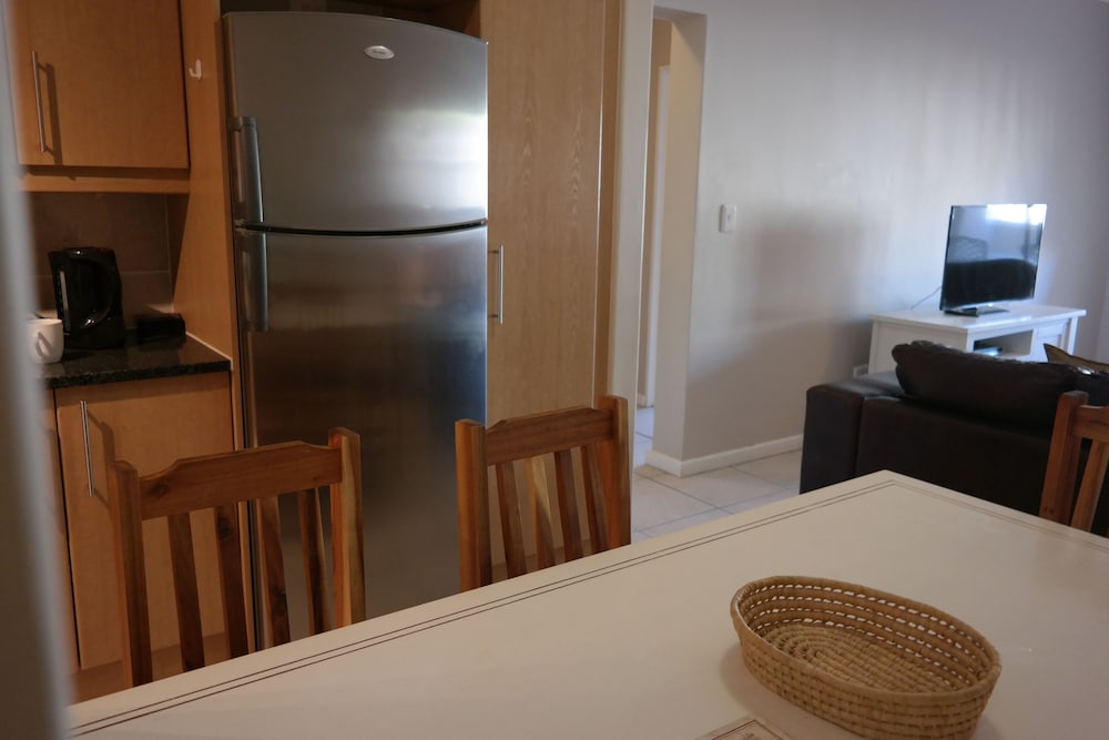 Bougain Villas Apartments 9/26