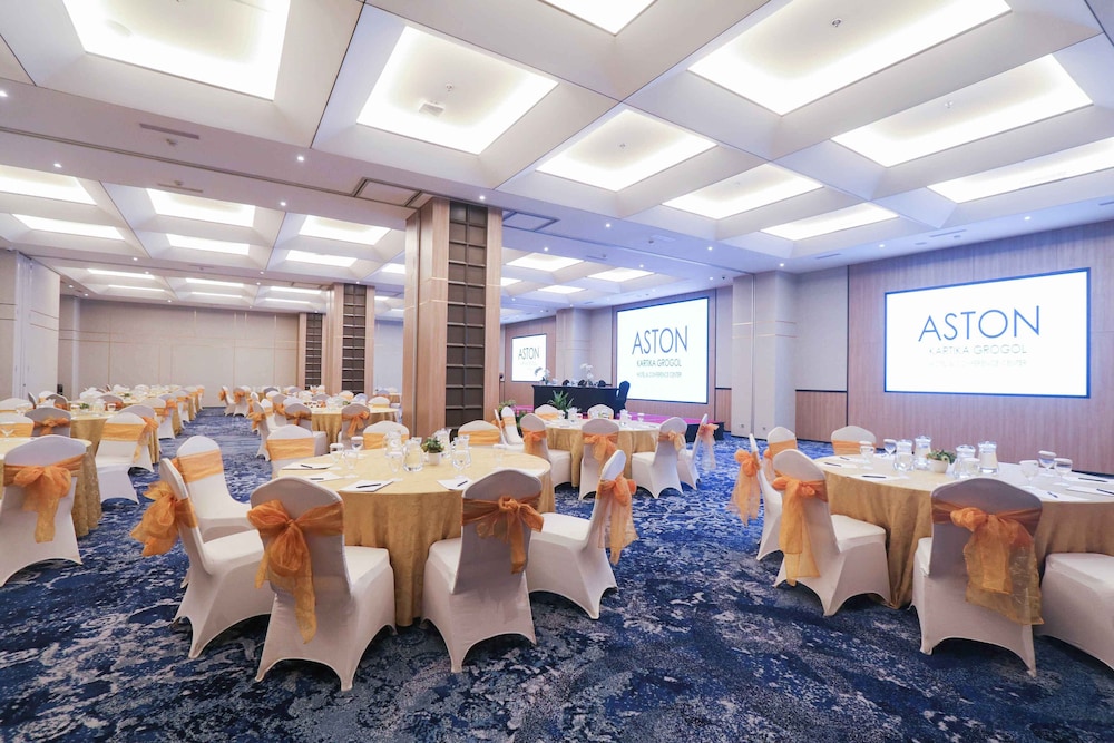 Aston Kartika Grogol Hotel and Conference Center 34/42