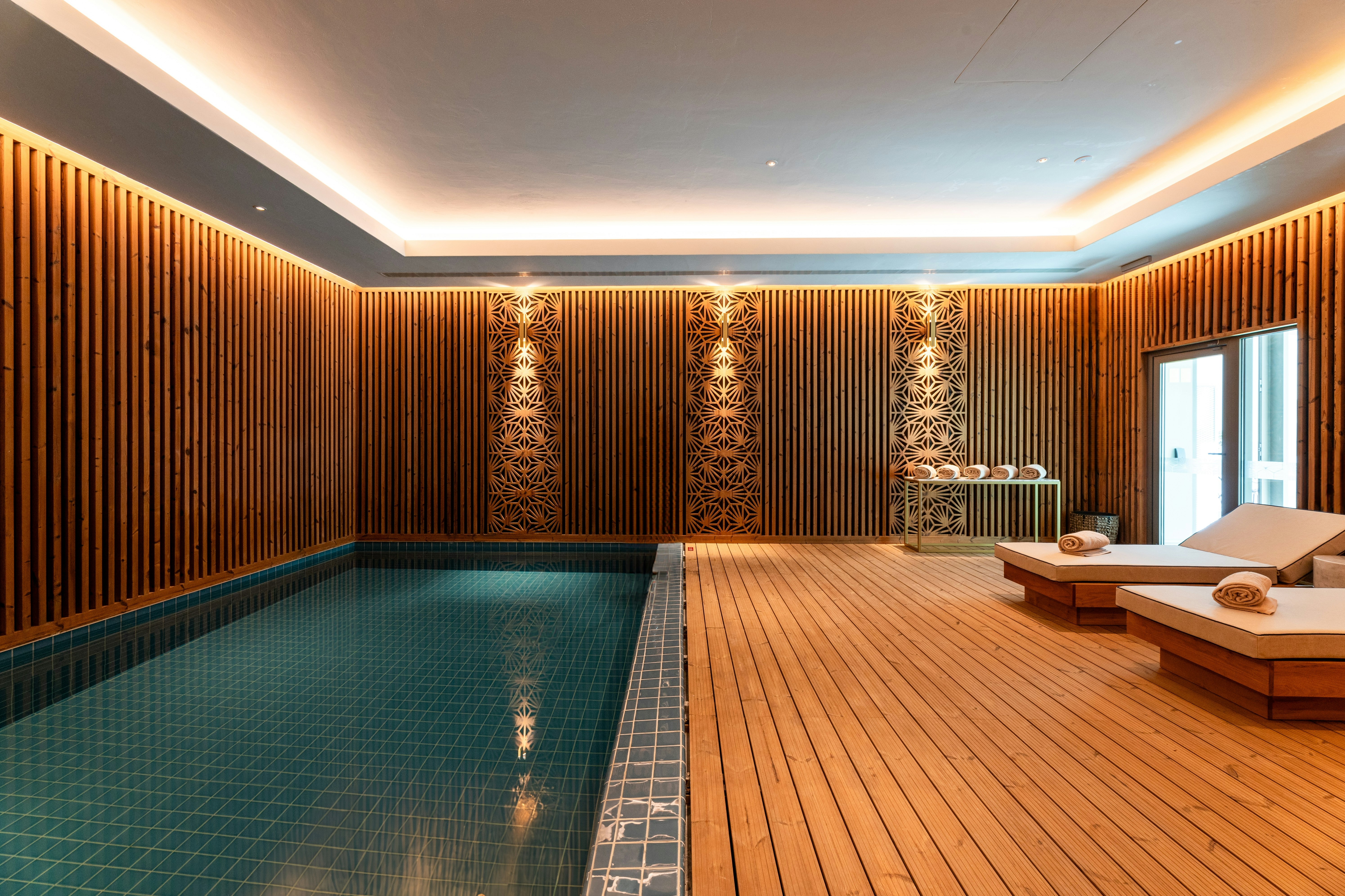 Legacy Hotel Cascais Curio Collection by Hilton 22/43