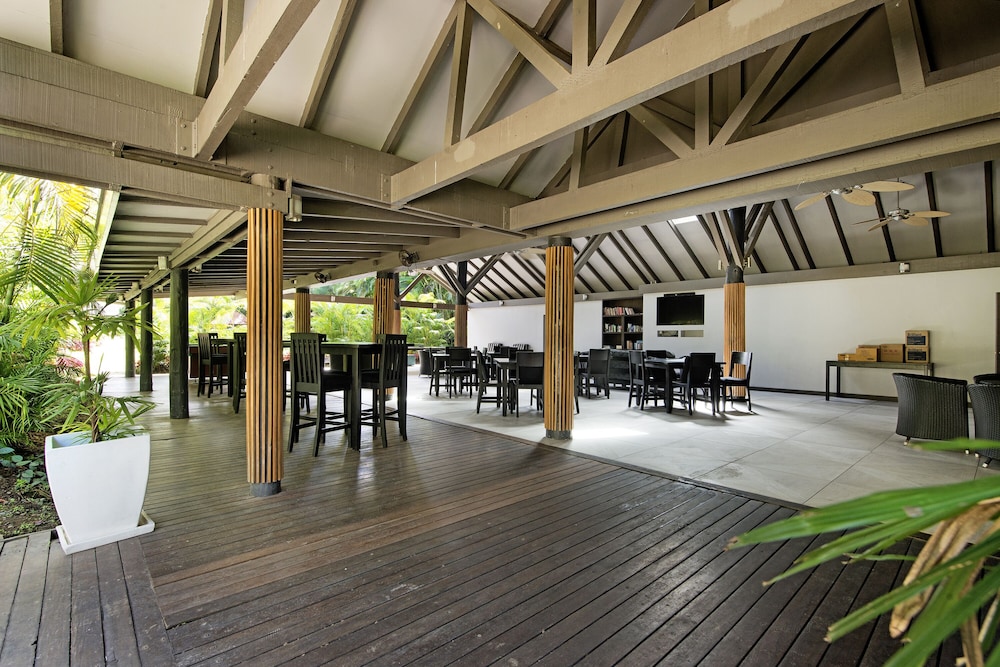 Ultiqa Fiji Palms Beach Resort 53/59