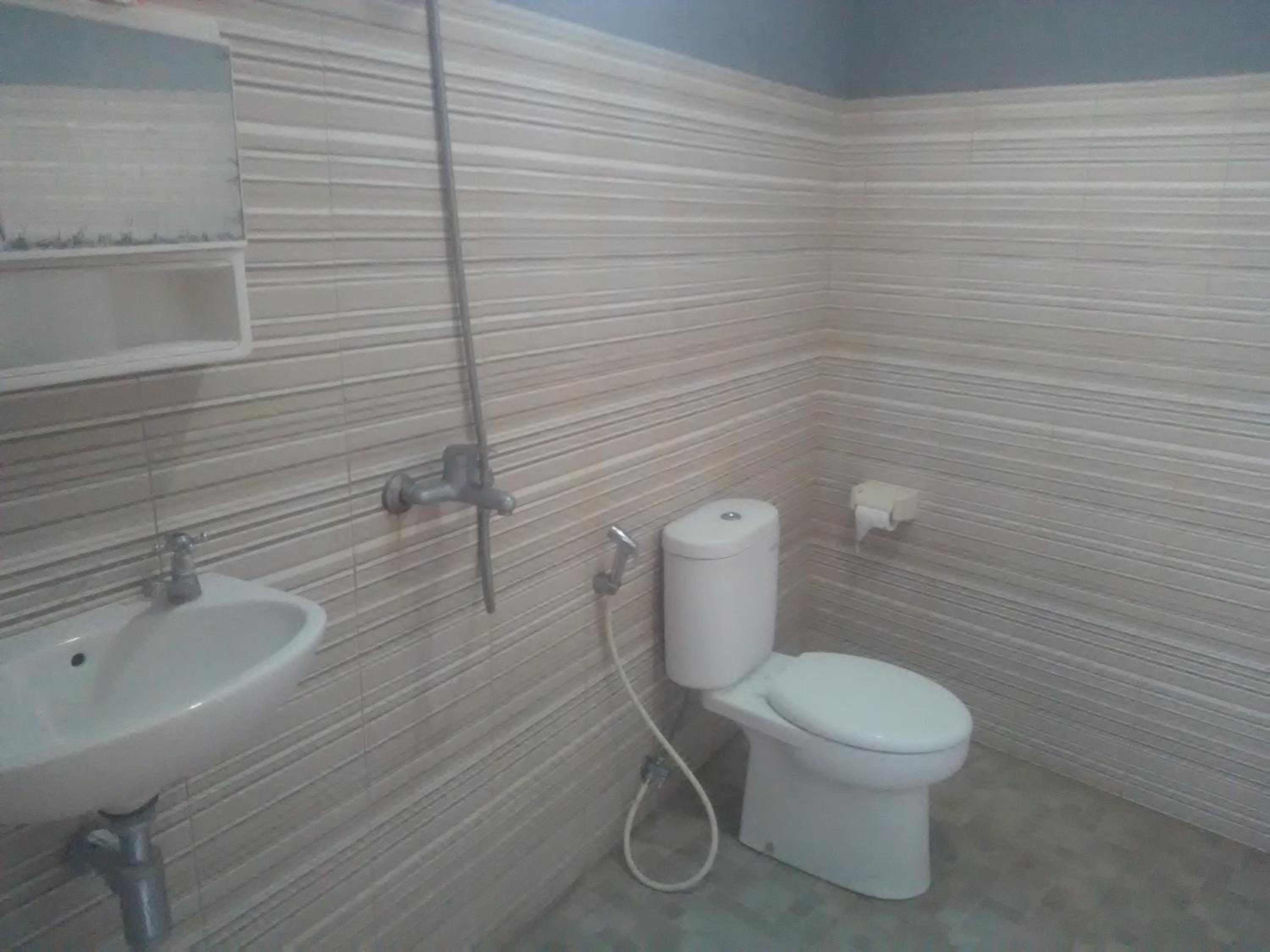 Ridho Malik Hotel 56/57