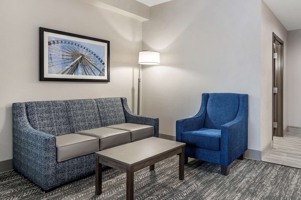 Comfort Suites McDonough Atlanta South 11/24