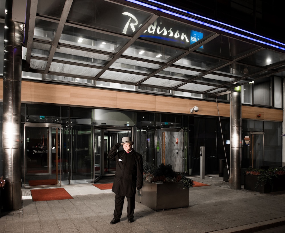 Radisson Blu Plaza Helsinki in HELSINKI