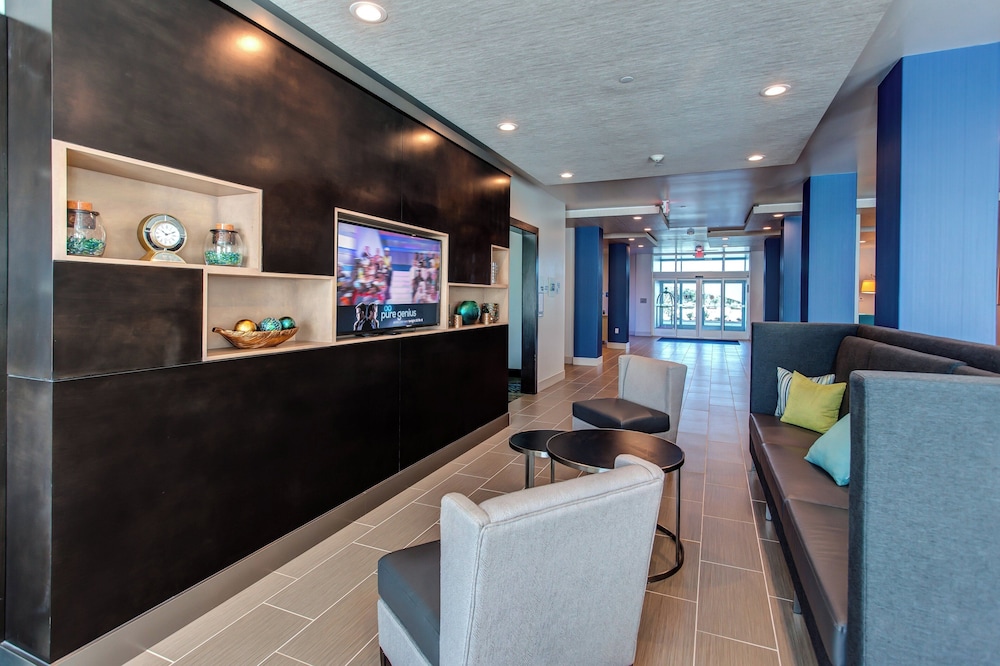 Holiday Inn Express & Suites Gatesville N. Ft Hood 48/65
