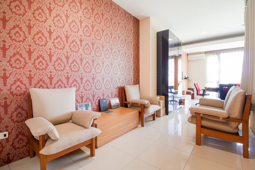 Collection O near Paris Van Java formerly Cassa Dua Hotel 36/46