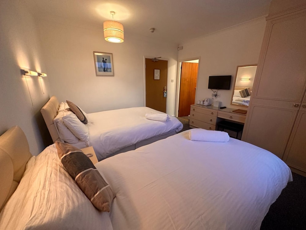 Pine Lodge Hotel & Restaurant Mansfield 15/48
