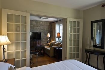 Glenerin Inn 20/64