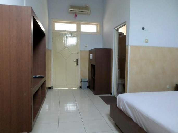 Hotel Cendrawasih Jember 5/6