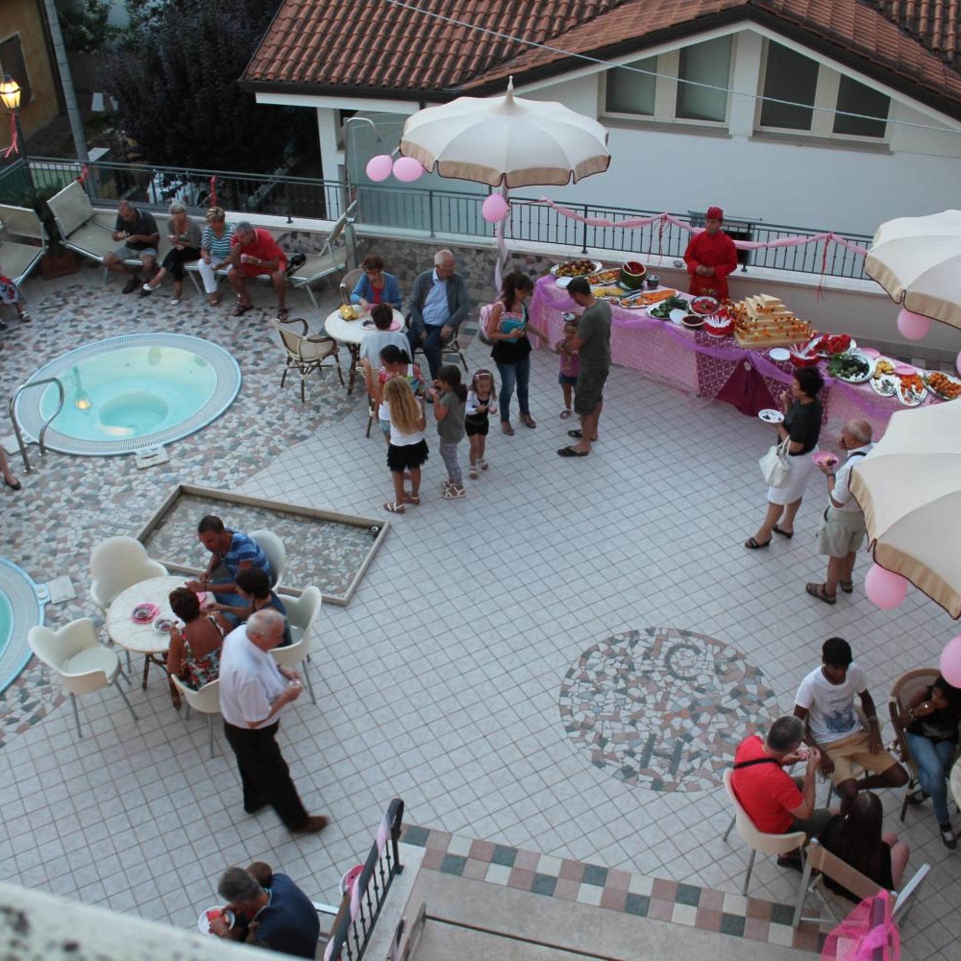 Hotel Cannes 41/50