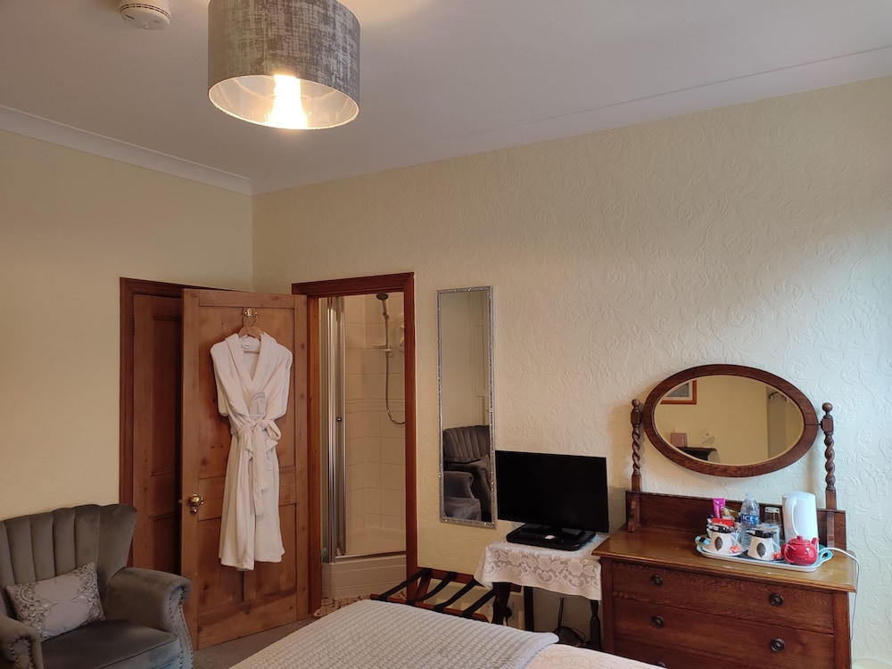 Anton Guest House Bed and Breakfast 34/50