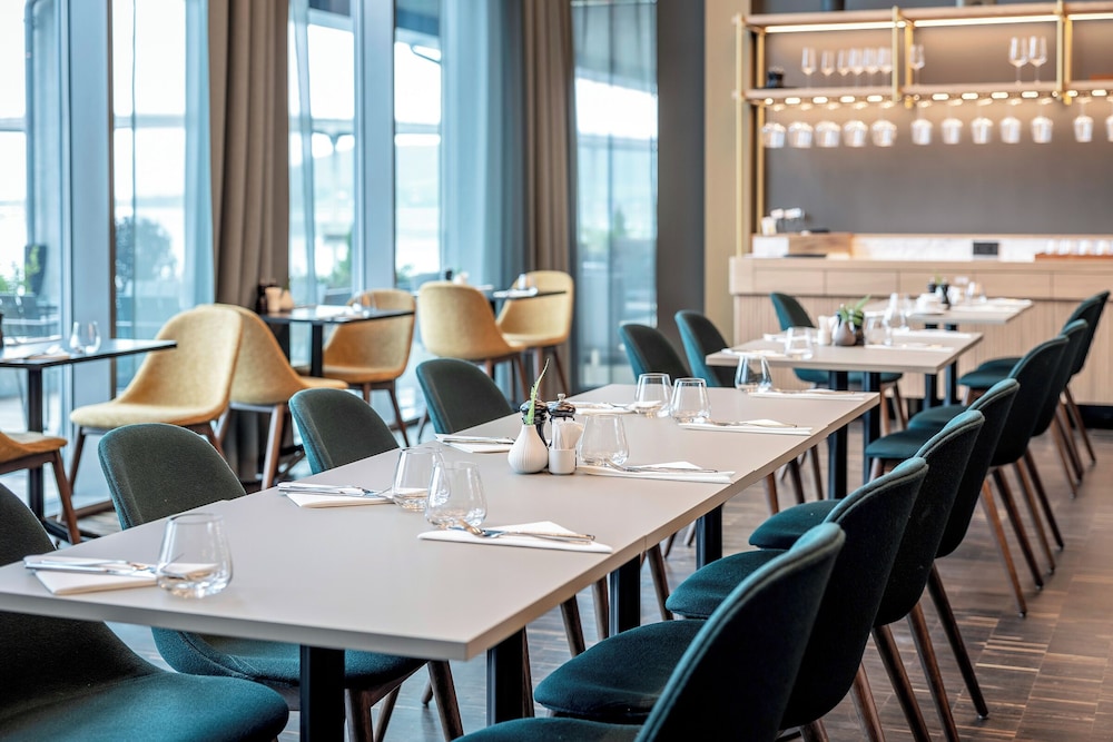 Quality Hotel Richard With 29/42