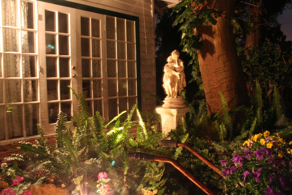 Rosebridge House Bed & Breakfast 41/50
