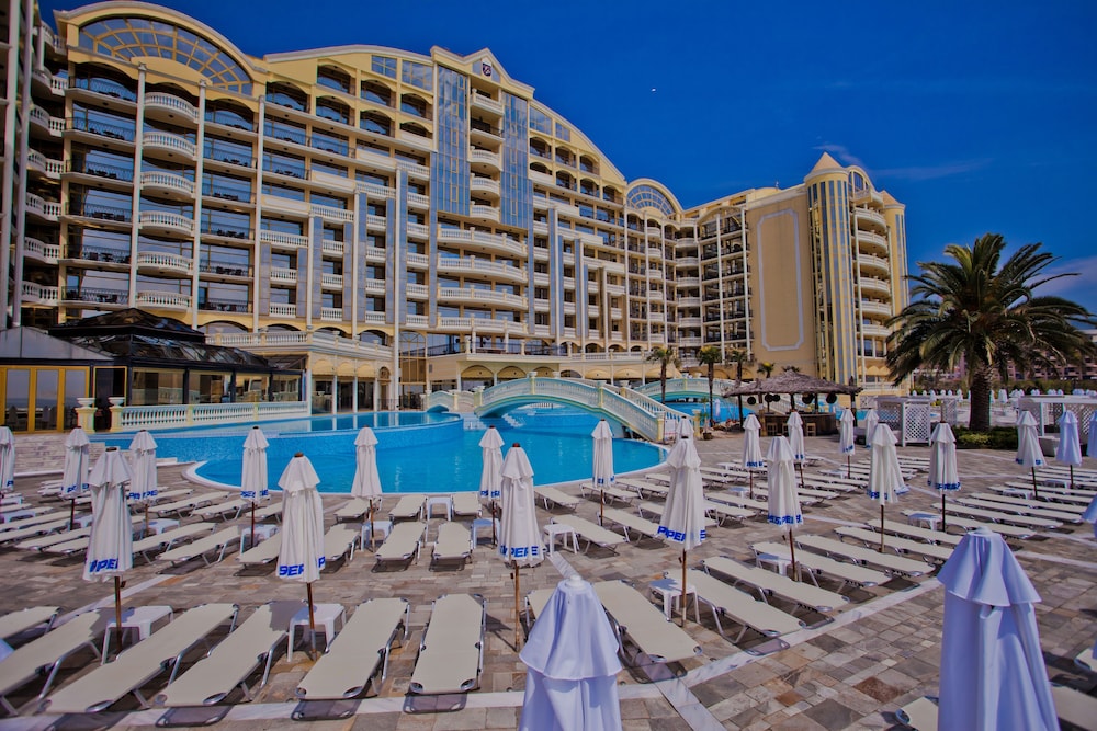 Imperial Palace - All Inclusive 159/165