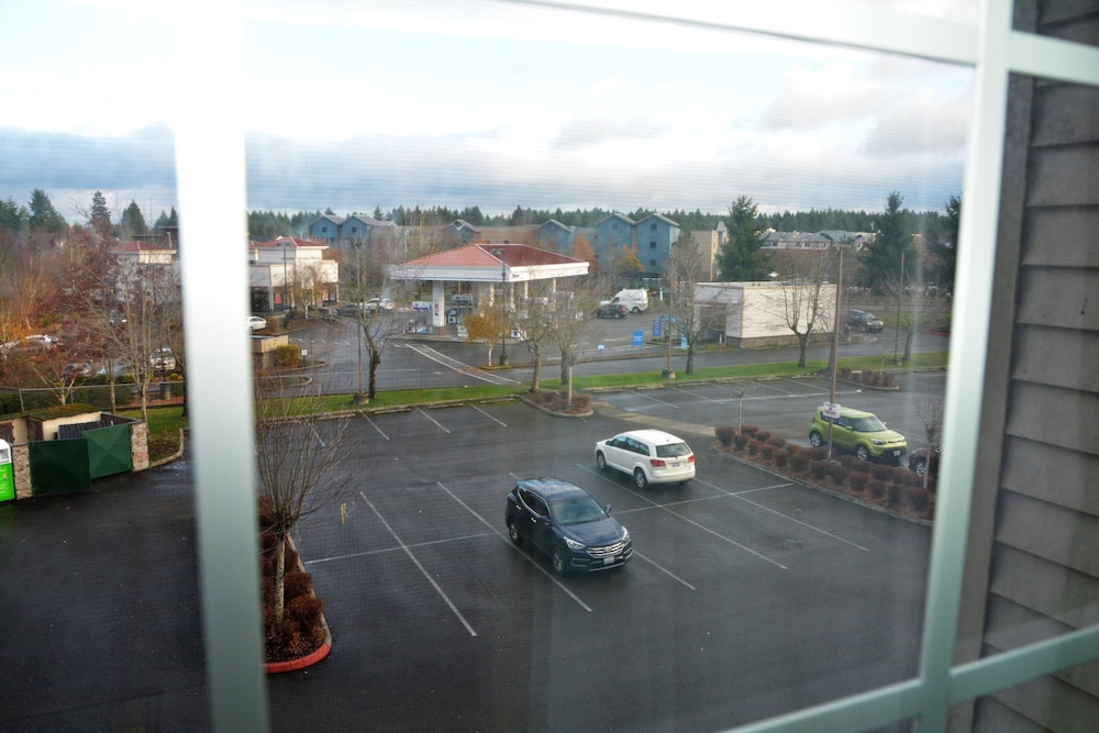 Fairbridge Inn And Suites Dupont 48/54