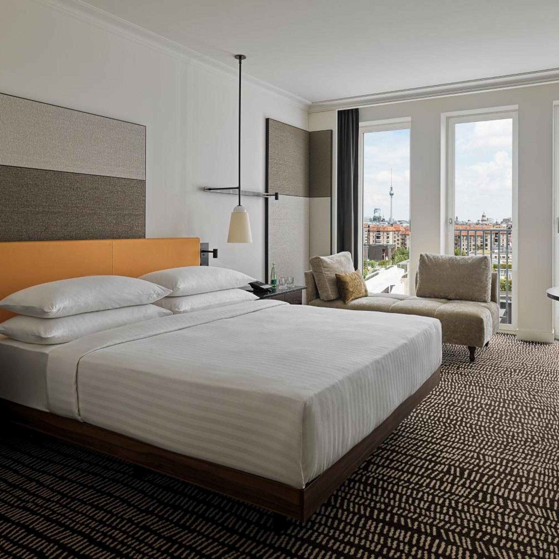 Panorama, Executive, King Bed, Lounge Access