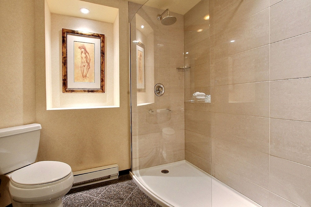 Classique Hotel 63/65
