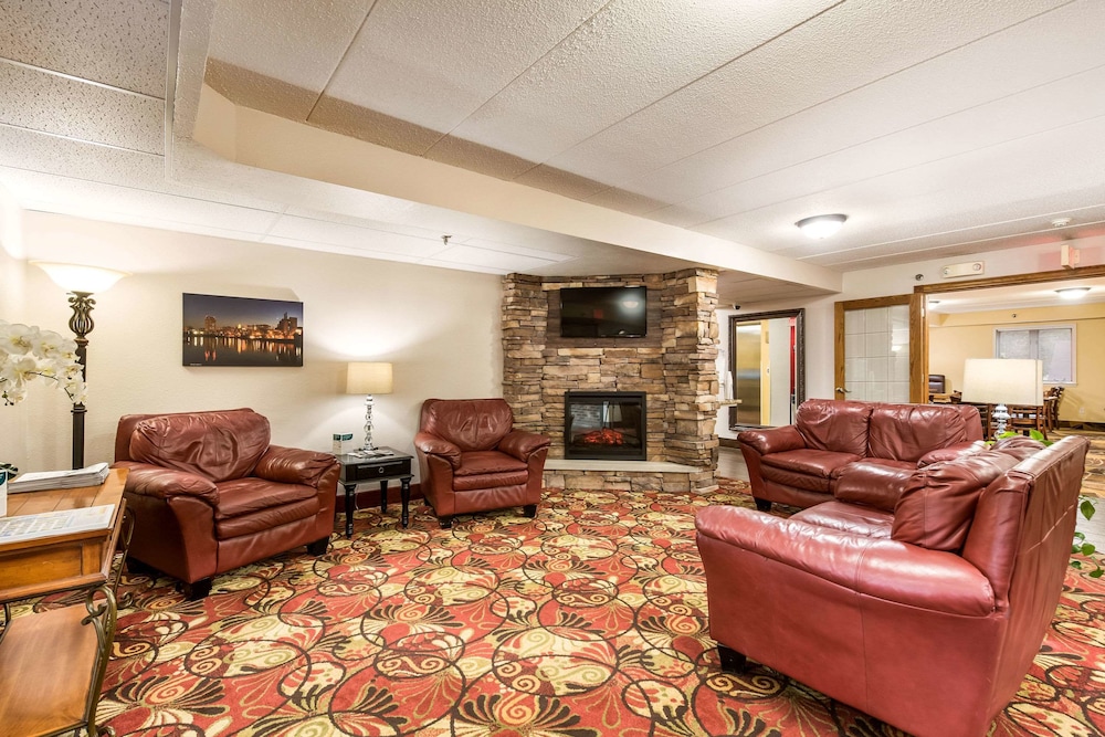 Econo Lodge Mayo Clinic Area 25/35