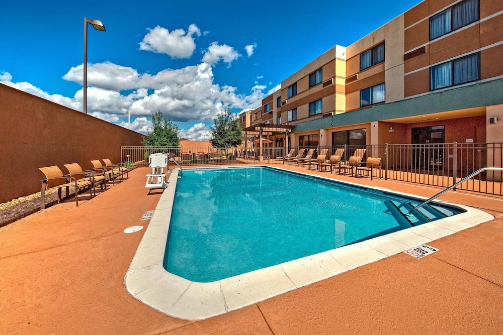 Courtyard by Marriott Alexandria 1/41