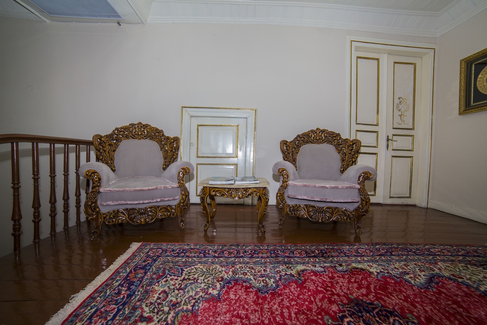 HHK Hotel 23/50
