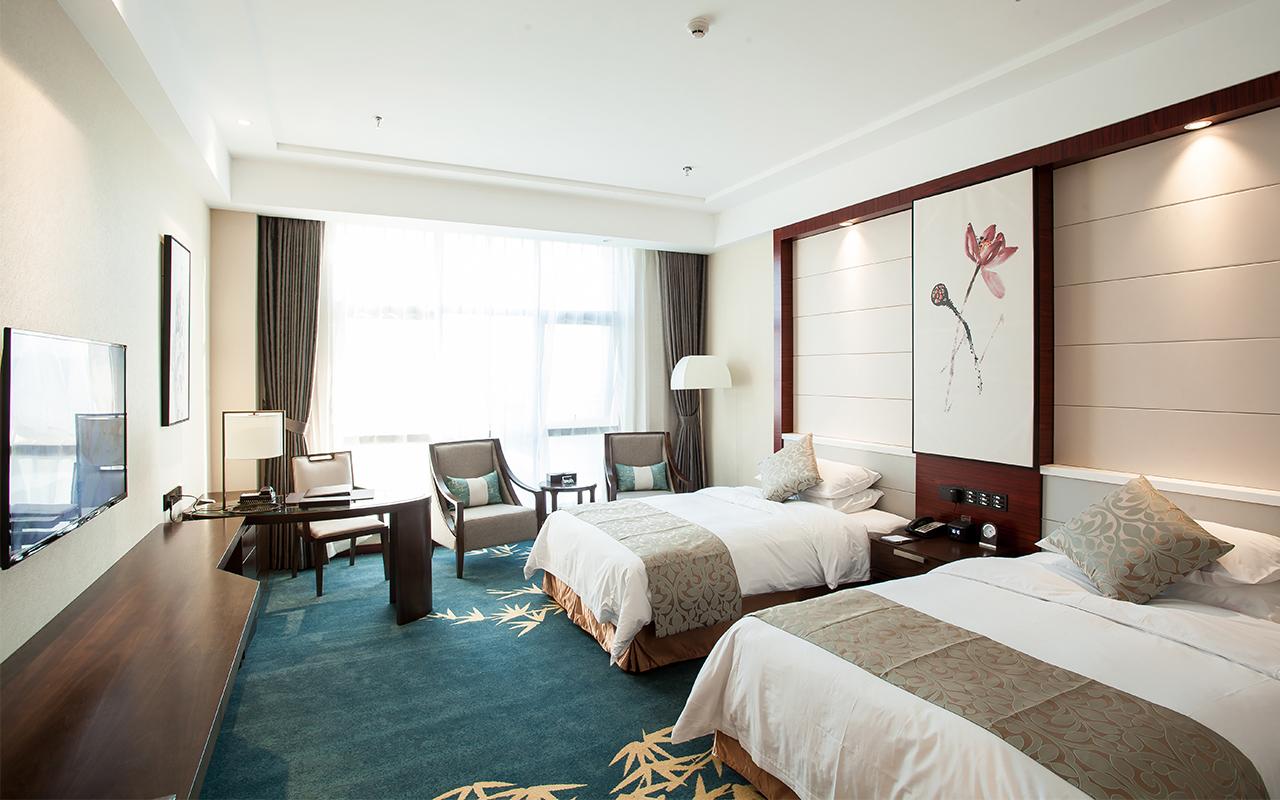 Deluxe, Twin Beds
