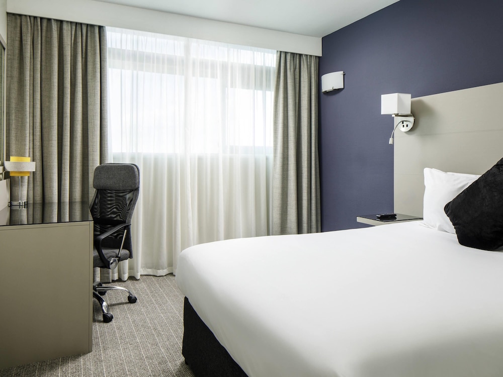 Mercure Manchester Piccadilly 21/70