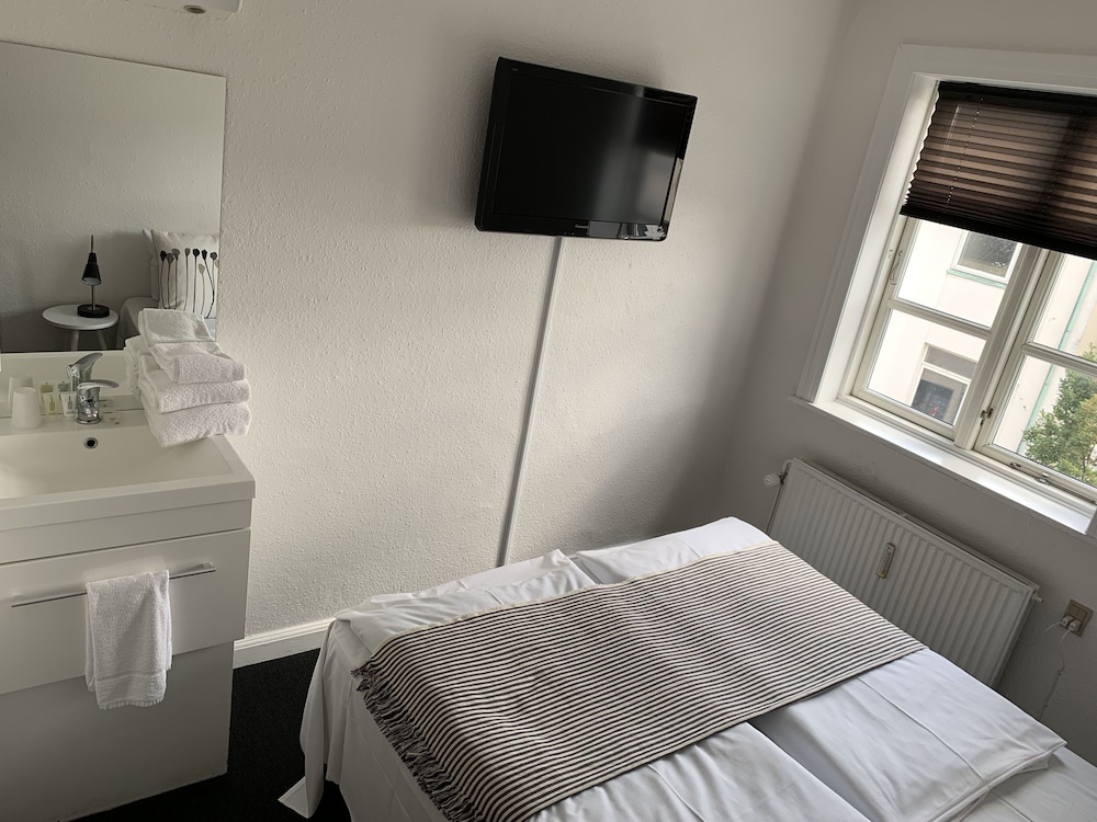 Herman Bang Bed And Breakfast 24/50