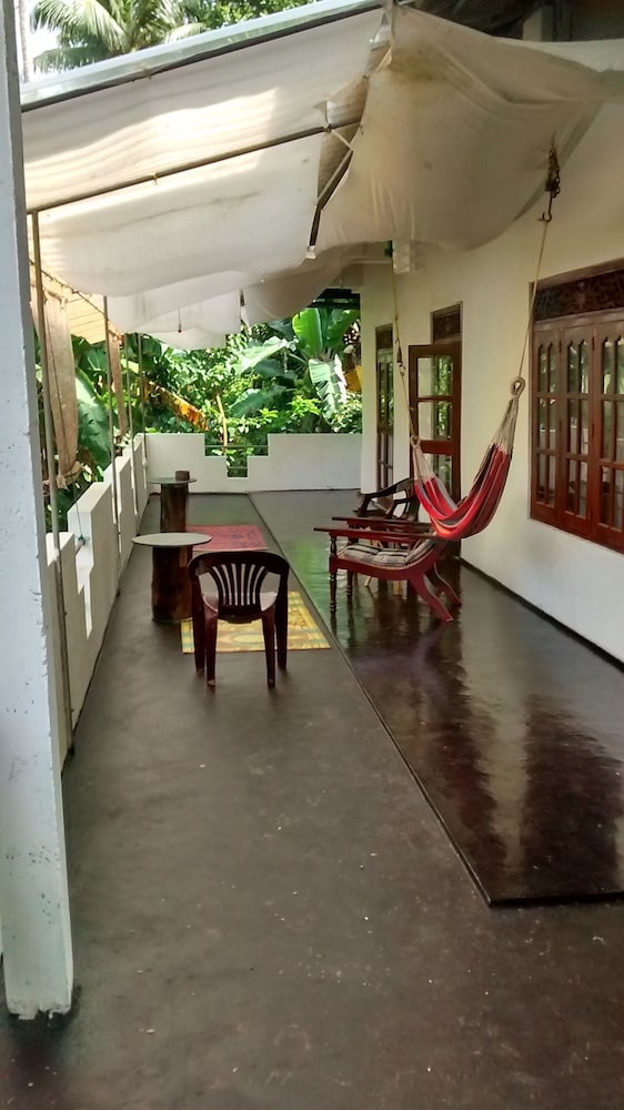 Jungleside House 34/50