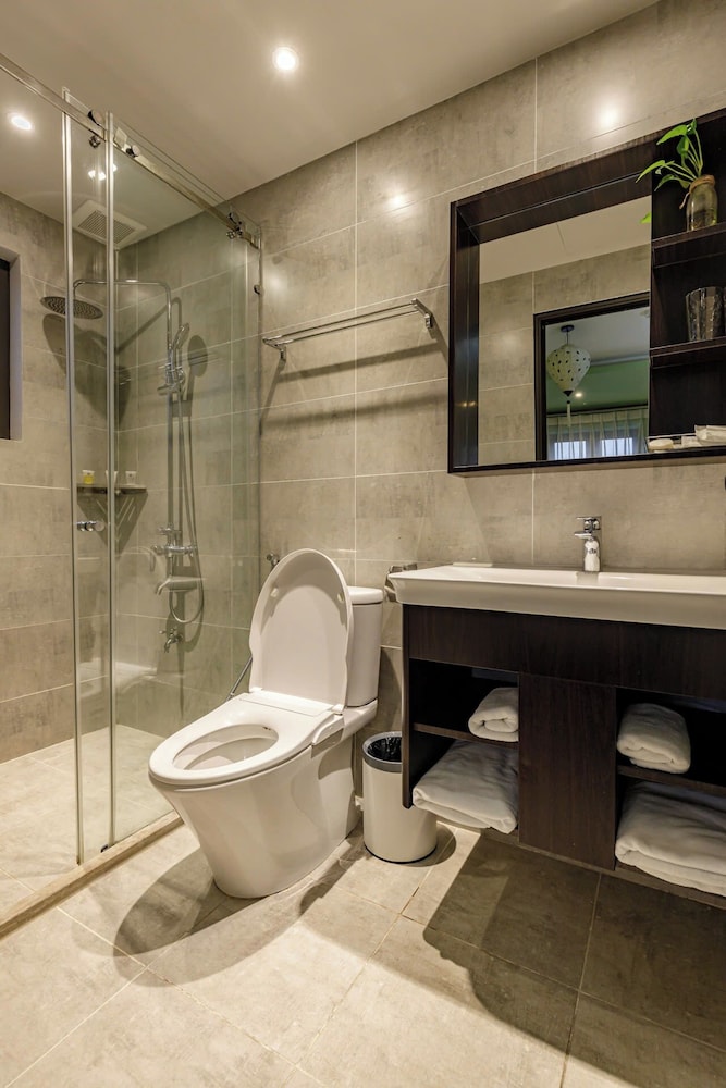 Le Grand Hanoi Hotel - The Oriental 23/24