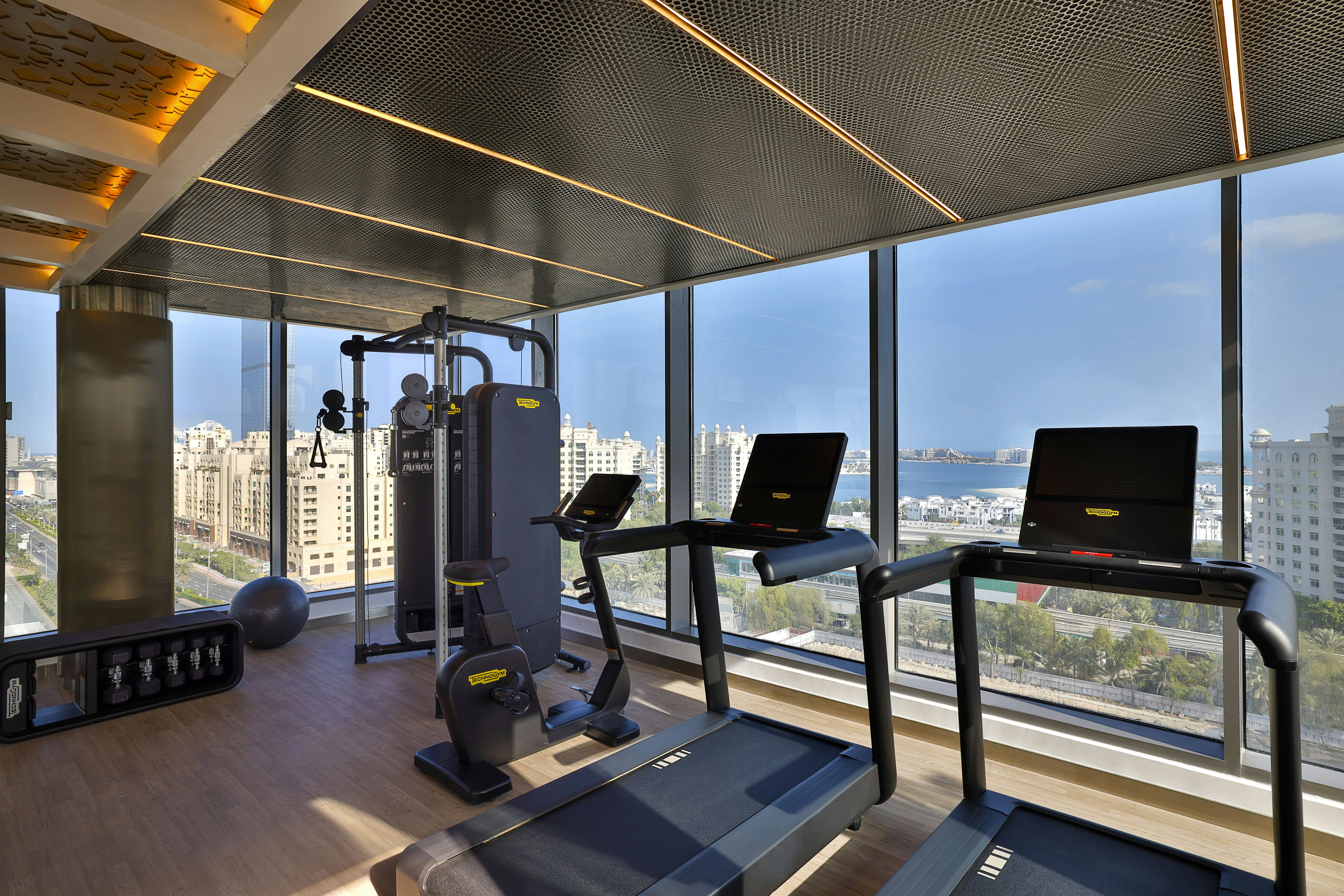 Tumbi Hotel Dubai The Palm, Tapestry Collection by Hilton 37/54