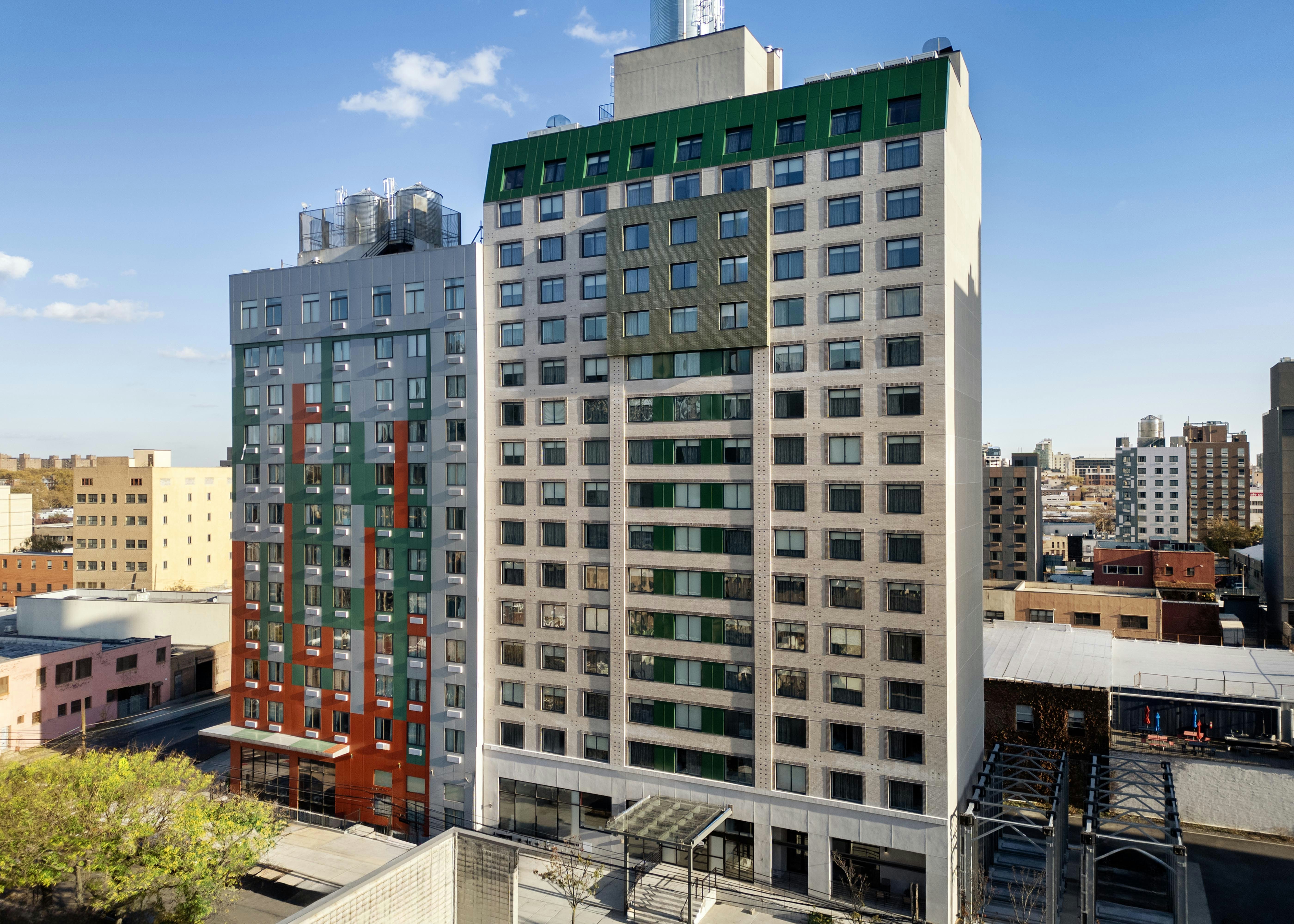 DoubleTree by Hilton Long Island City New York 2/27