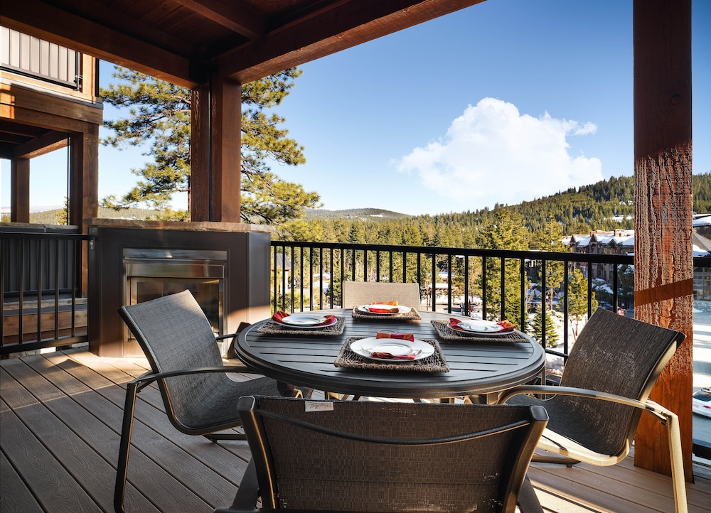 Hyatt Vacation Club at Northstar Lodge 32/50