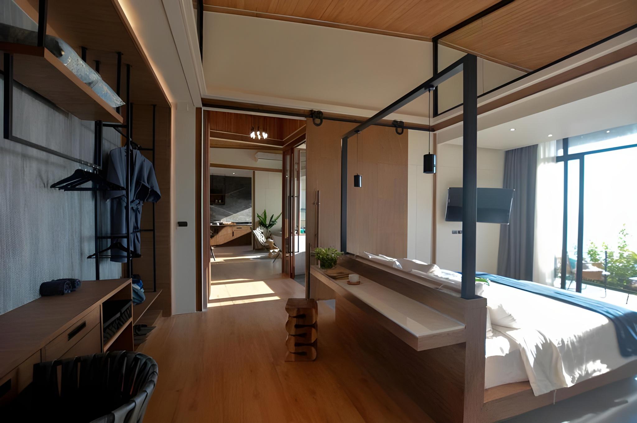 Nest, King Bed, Mountain View